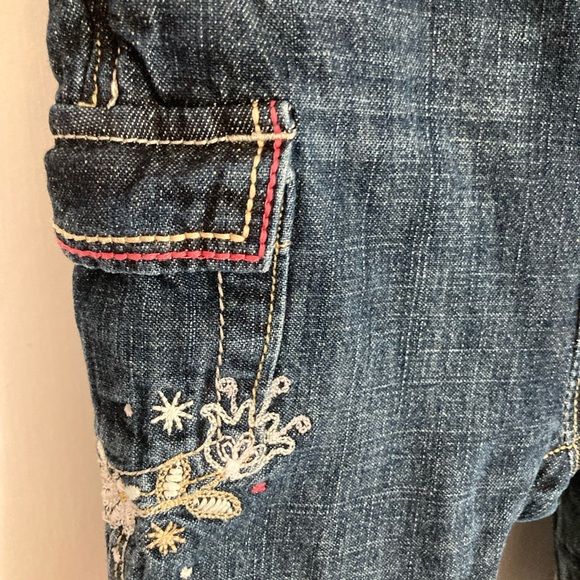 Baby Gap embroidered overalls, 6-12 months - Picture 3 of 7